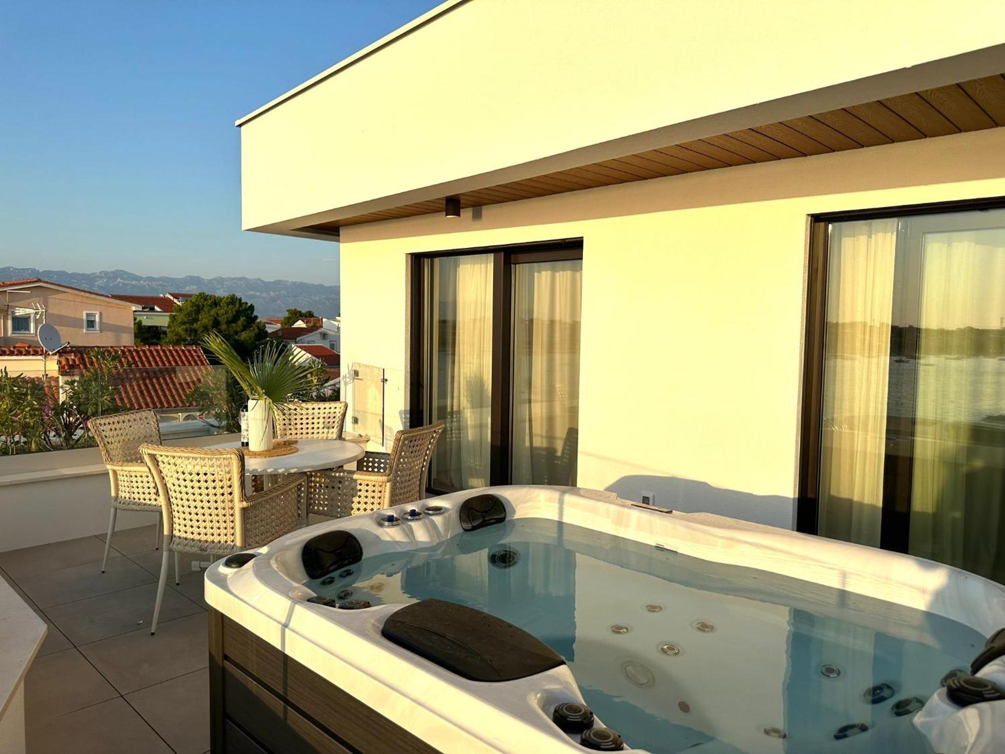 Apartments Dernaj Vir Luaran gambar