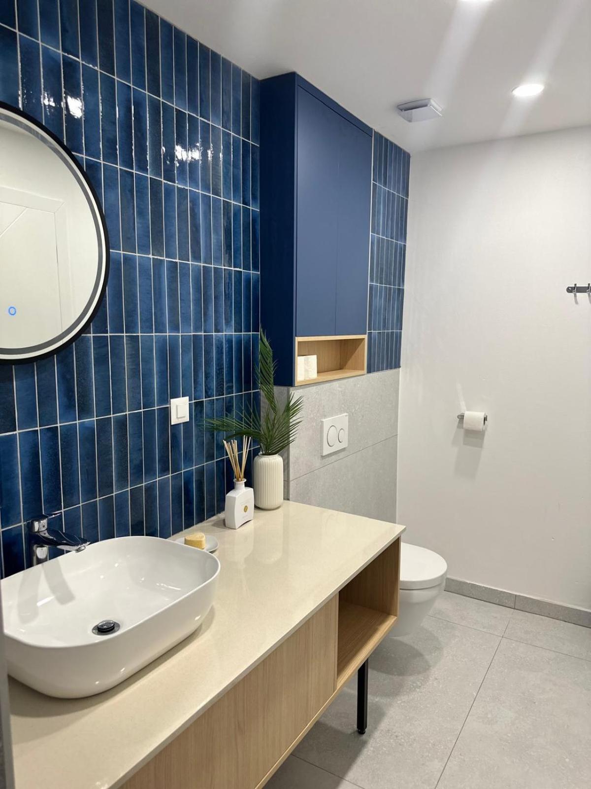Apartments Dernaj Vir Luaran gambar